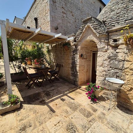Гостевой дом Il Trullo Di Nonna Lella Кастеллана-Гротте Экстерьер фото
