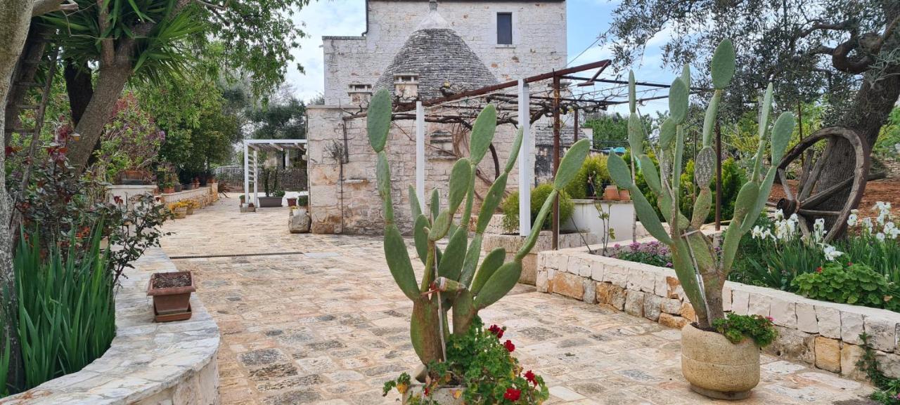 Гостевой дом Il Trullo Di Nonna Lella Кастеллана-Гротте Экстерьер фото