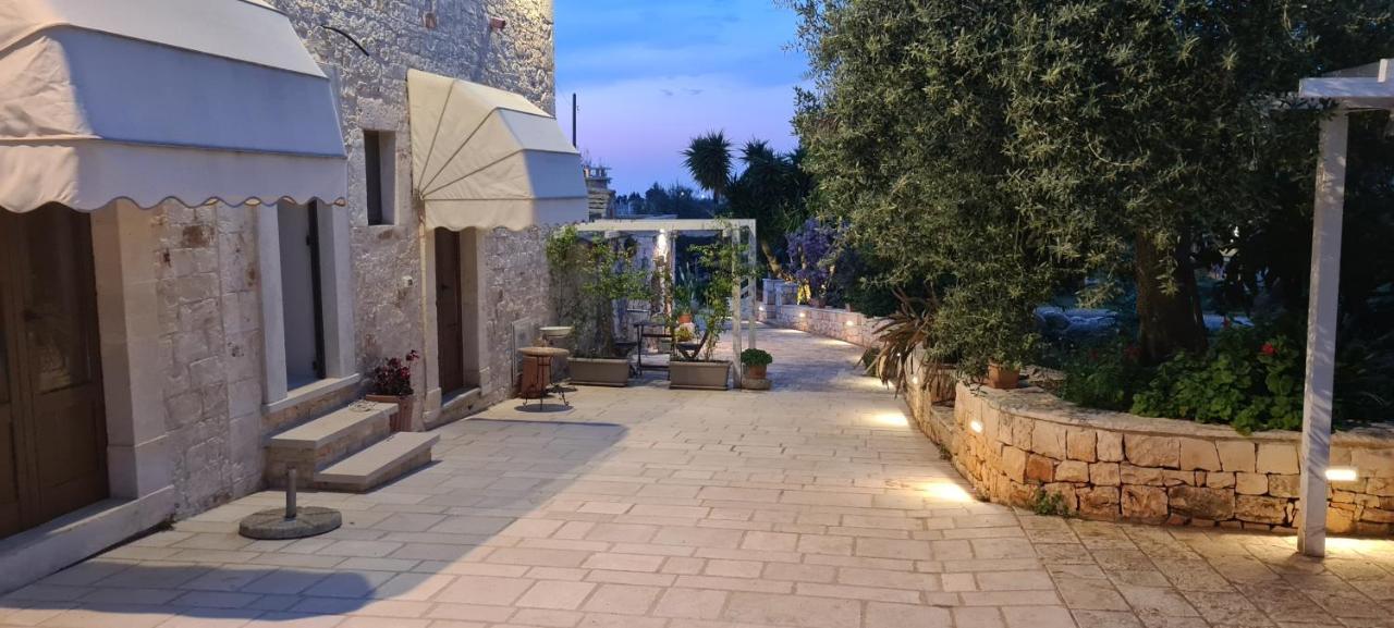 Гостевой дом Il Trullo Di Nonna Lella Кастеллана-Гротте Экстерьер фото
