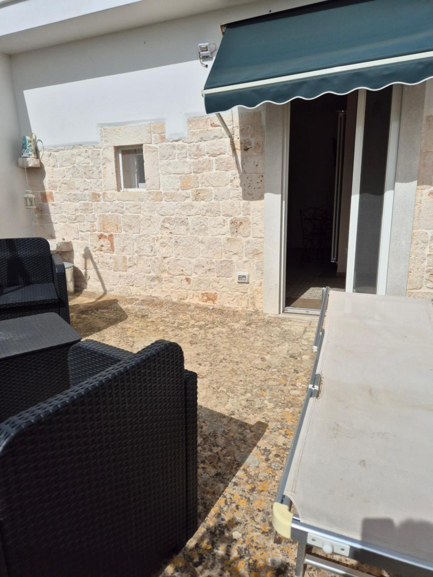 Гостевой дом Il Trullo Di Nonna Lella Кастеллана-Гротте Экстерьер фото