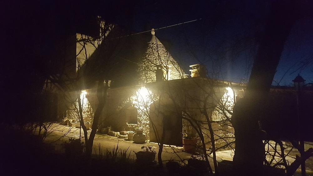 Гостевой дом Il Trullo Di Nonna Lella Кастеллана-Гротте Экстерьер фото